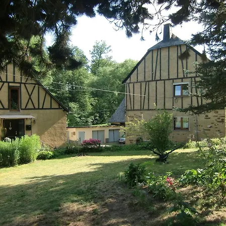 Gemuetliche In Kaifenheim, Cleaning Included