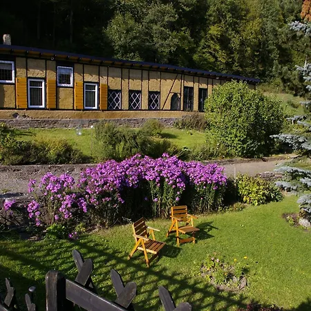 Daire Gemuetliche In Kaifenheim, Cleaning Included Kaifenheim
