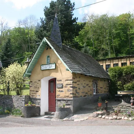 Daire Gemuetliche In Kaifenheim, Cleaning Included *