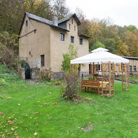 Gemuetliche In Kaifenheim, Cleaning Included