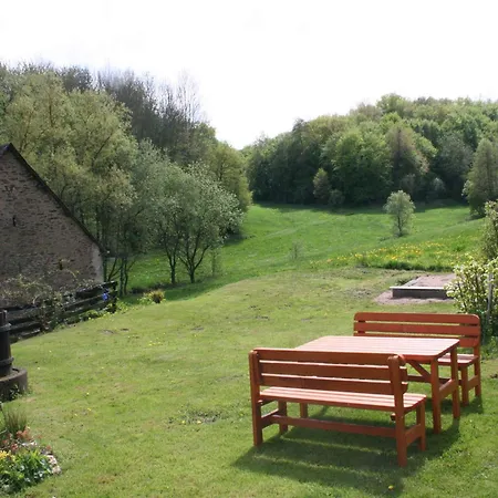 Gemuetliche In Kaifenheim, Cleaning Included * Kaifenheim